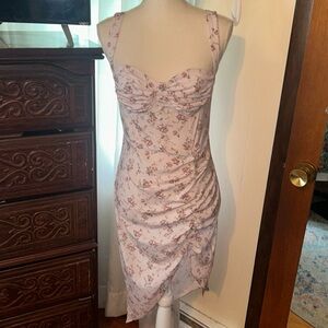 SHEIN Lilac floral dress, Size small.